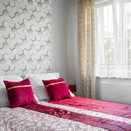 Cozy Red Rose Apartment, 2 Down Town Krakow