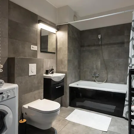 Apartament Cozy Red Rose Apartment, 2 Down Town
