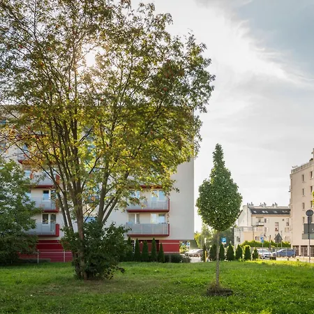 Apartament Cozy Red Rose Apartment, 2 Down Town *